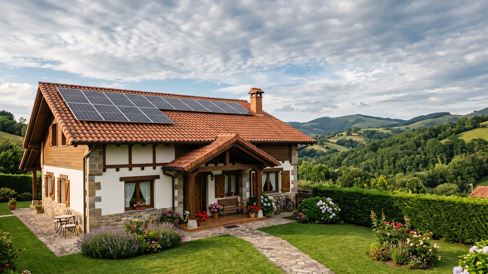 Casa unifamiliar en Euskadi con placas solares en el tejado, lista para venderse con su instalación fotovoltaica